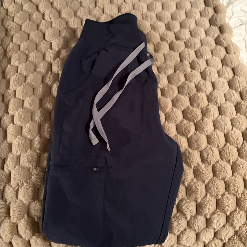 FIGS - Picture 2 of 2